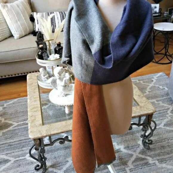 COLOR BLOCK STRIPE WRAP SCARF OH MY!! - Picture 4 of 4